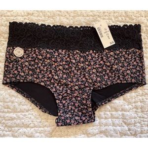 Set of 3 Aeropostale Floral Panties